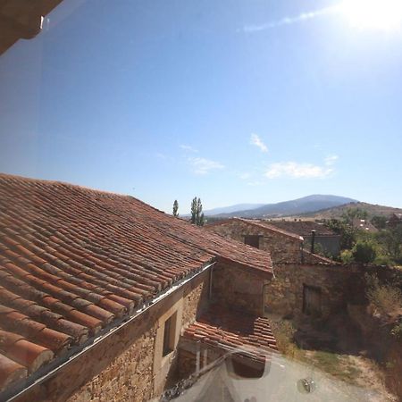 Loboratorio Rural - La Majada Del Acebo Vila Navatejares Exterior foto